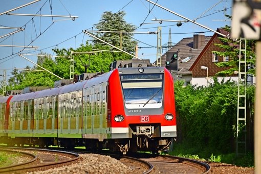 Bei der ursprünglichen Fildertrasse der Bahn hätte es nicht nur im S-Bahn-Netz, sondern auch bei Regional- und Fernverkehr teils große Verspätungen gegeben. Foto: Norbert J. Leven
