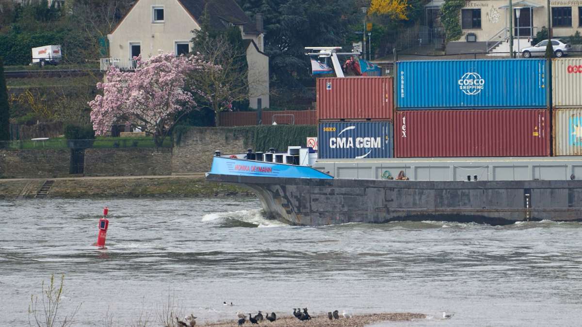 Schifffahrt: Projekt soll Engpässe im Rhein beseitigen