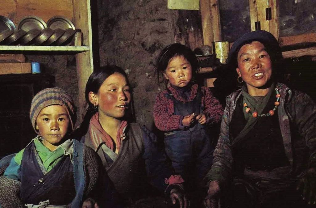 Eine Sherpa-Familie in Nepal.