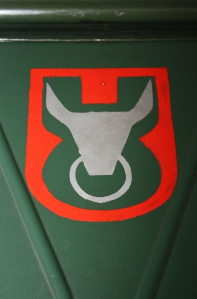 Bis 1953 ist der Ochsenkopf das Emblem der Unimogs.