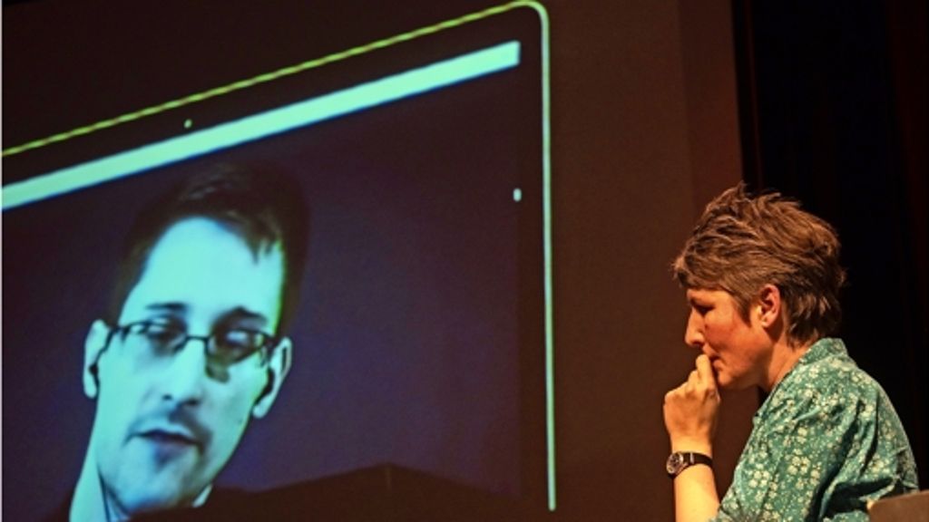 Stuttgarter Friedenspreis: Snowden spricht über den Wert der Freiheit