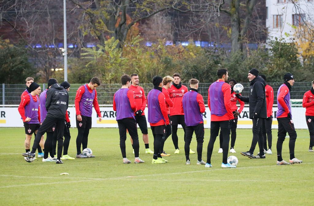 Der VfB Stuttgart hat die finale Vorbereitung auf das Derby an diesen Sonntag aufgenommen.