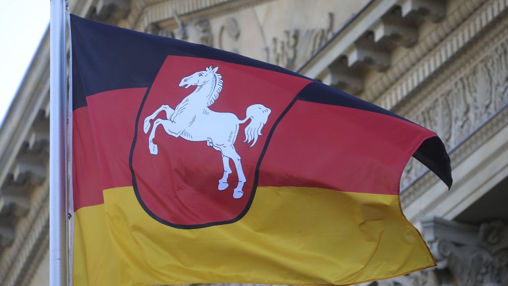 Niedersachsen: Spannende Landtagswahl - etwas mehr Wähler an den Urnen