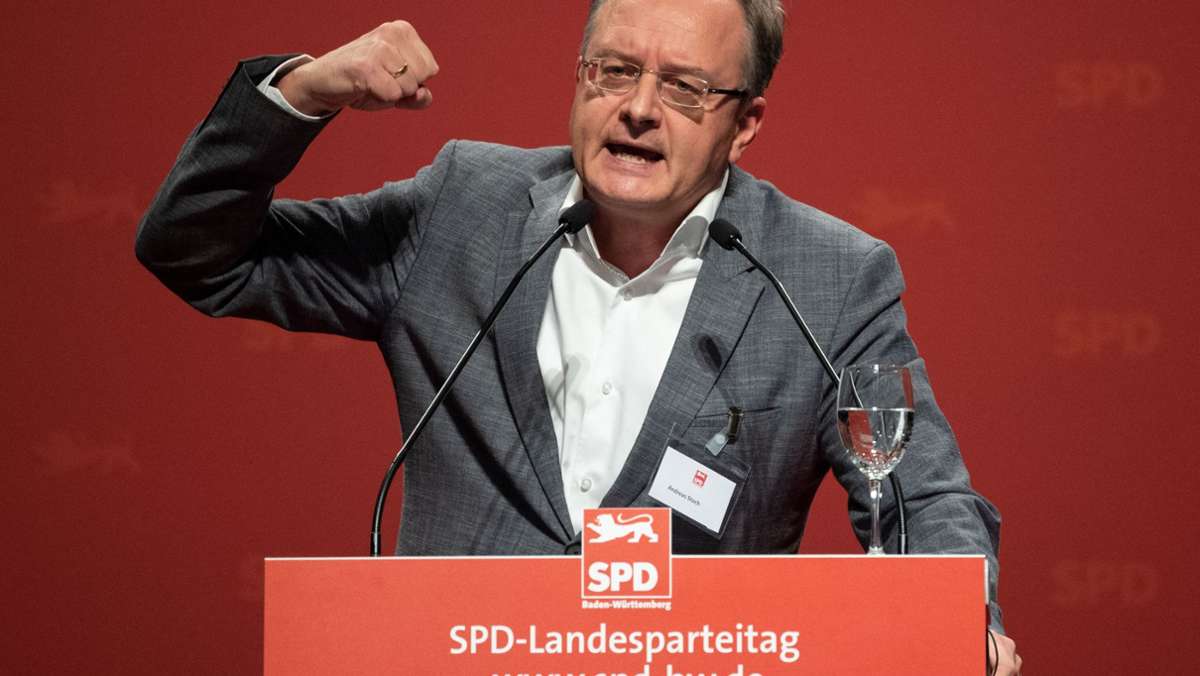  Premiere in der baden-württembergischen SPD: Statt eines zweitägigen Präsenzparteitags Mitte November in Freiburg plant sie ein eintägiges virtuelles Treffen – obwohl der Vorsitzende und der Vorstand des Landesverbandes neu gewählt werden. 