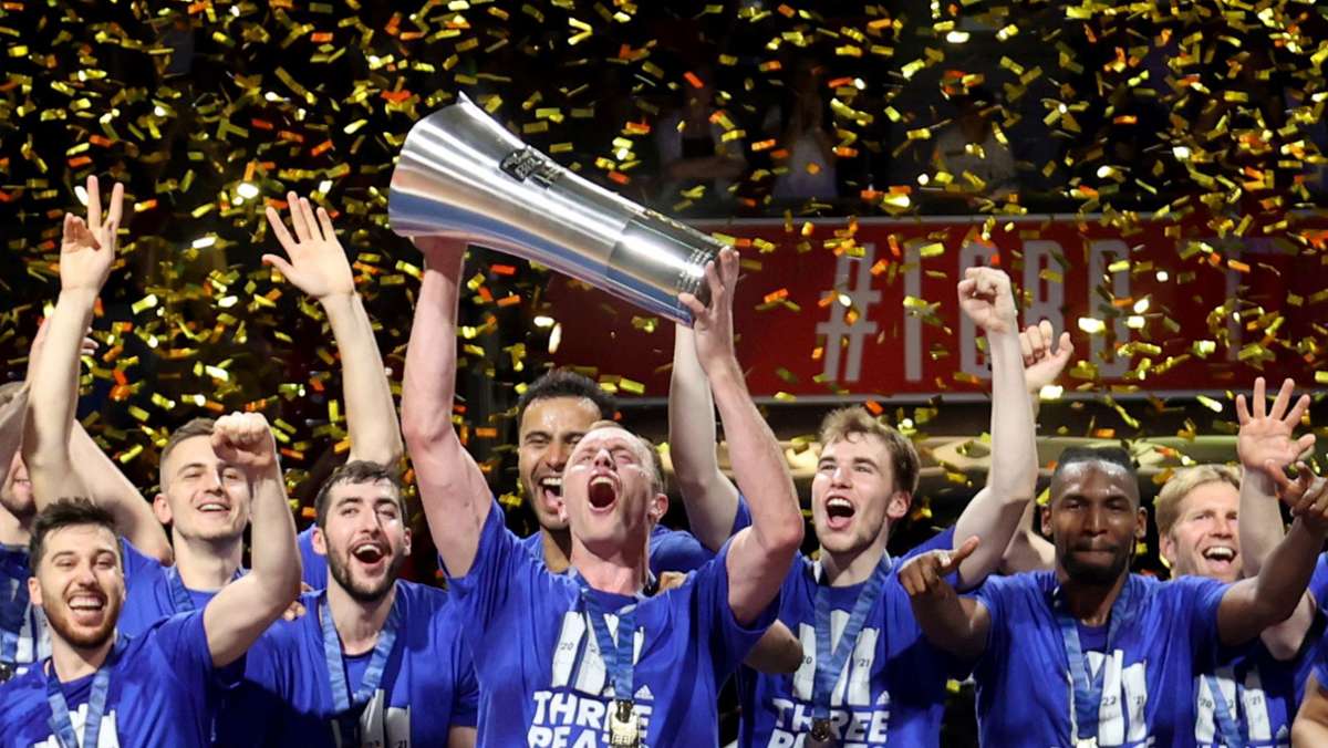 Basketball-Schwergewichte: Alba Berlin  krönt Traum-Saison