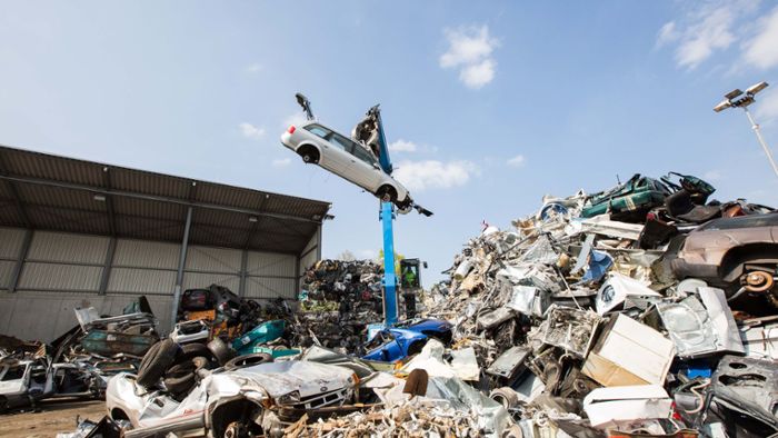 Wie Karle Recycling in Stuttgart mit E-Autos umgeht