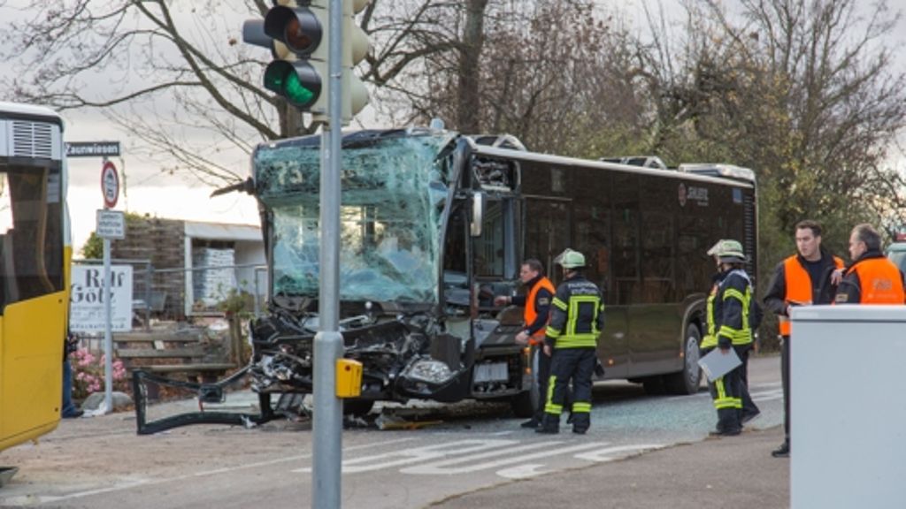 Busunfall in Degerloch: Defekt am Bus ausgeschlossen