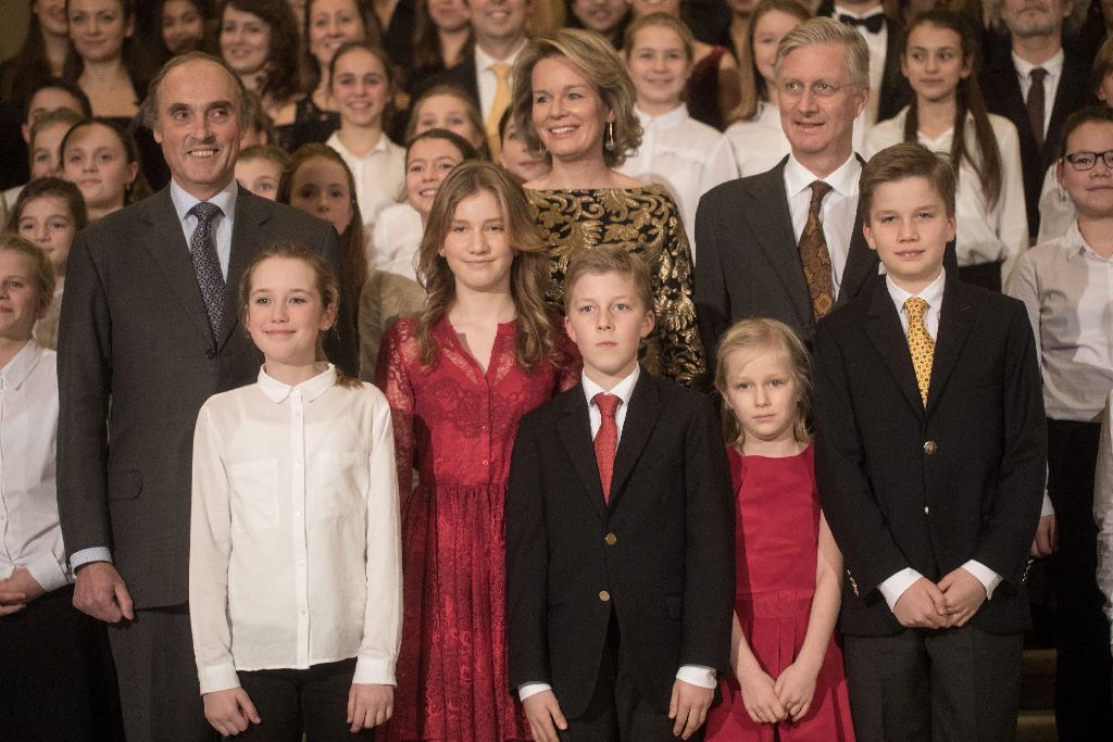21. Dezember 2016: In Reih und Glied hat sich die belgische Königsfamilie am Mittwoch in Brüssel ein Weihnachtskonzert angehört. Foto: Getty Images