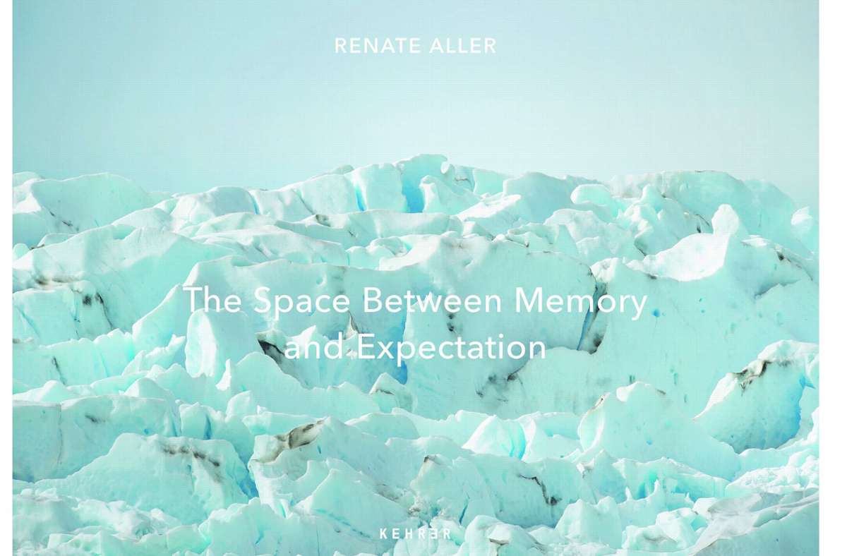 Alle Abbildungen sind aus dem beeindruckenden Bildband von Renate Aller: „The Space Between Memory and Expectation“, erschienen im Heidelberger Kehrer Verlag. www.kehrerverlag.com