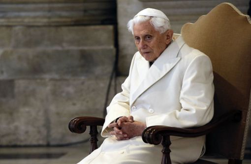 Der emeritierte Papst Benedikt XVI.  – Joseph Ratzinger –  war von 1977 bis 1982 Erzbischof im Erzbistum München-Freising. (Archivbild) Foto: dpa/Gregorio Borgia