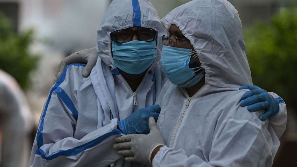 Coronavirus weltweit: Unabhängige Experten: Pandemie „hätte verhindert werden können“