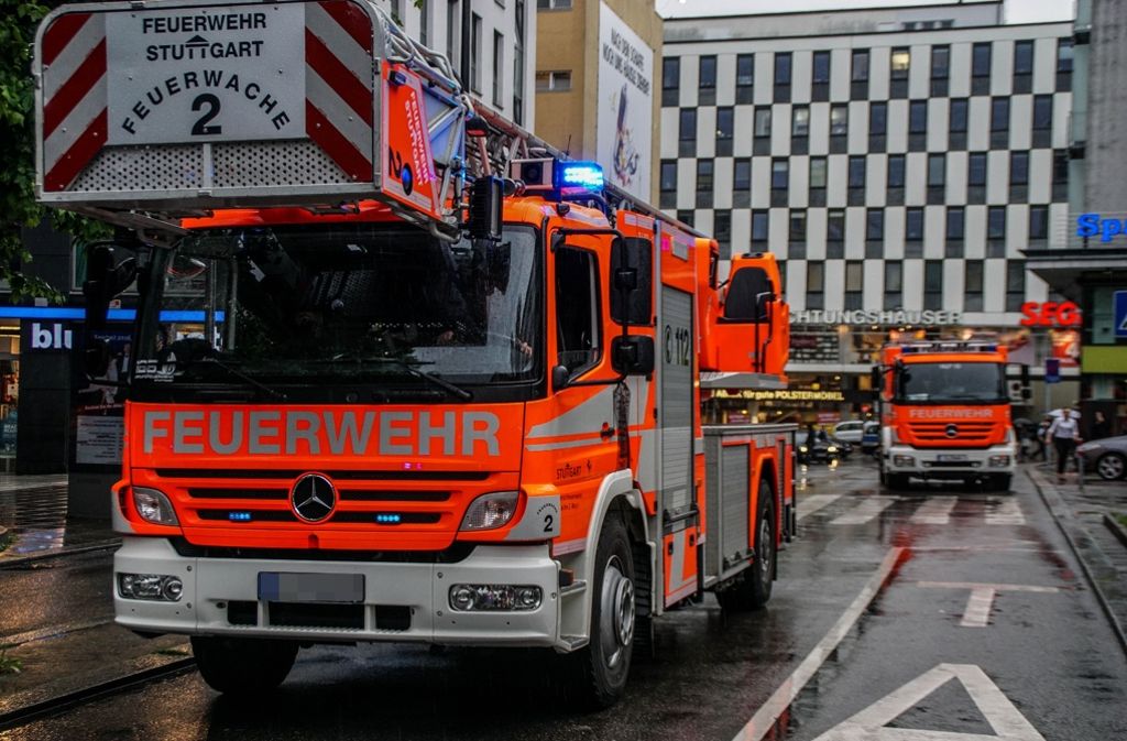 Verletzt wurde bei dem filmreifen Crash in der Stuttgarter Innenstadt niemand.
