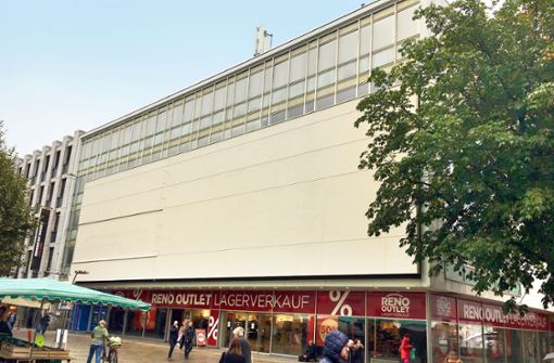 Das Gebäude der früheren Sportarena auf der Königstraße Foto: Konstantin Schwarz