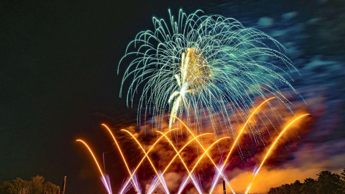 Flammende Sterne in Ostfildern: So fährt die SSB zum Feuerwerksfestival