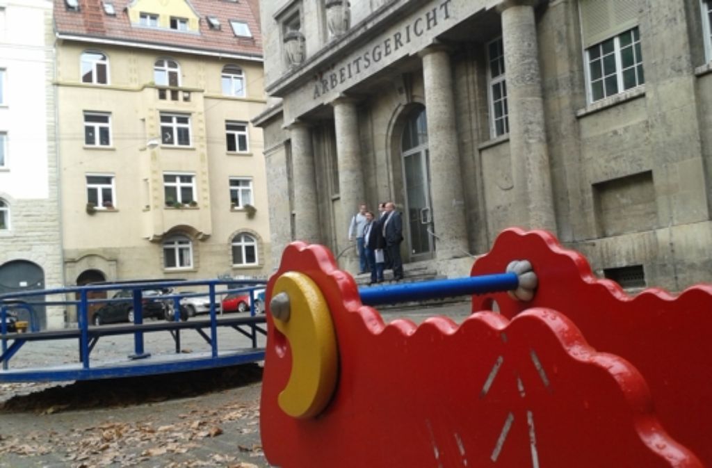 Zumindest der Vorplatz des Stuttgarter Arbeitsgerichts ist familienfreundlich. Foto: StZ