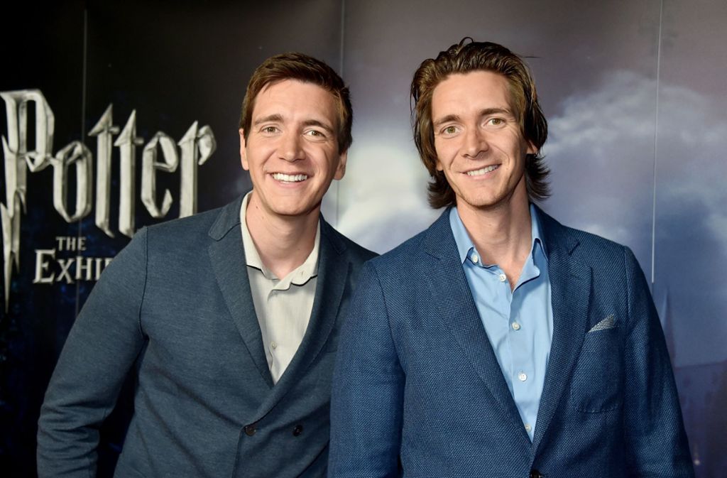 Als Erwachsene sind sie kaum wiederzuerkennen. Die eineiigen Zwillinge James (rechts) und Oliver Phelps spielten in den Harry-Potter-Filmen seit sie 14 Jahre alt waren die Weasley-Zwillinge, die älteren Brüder von Potters bestem Freund Ron. Mittlerweile sind die zwei Briten 33 Jahre alt.