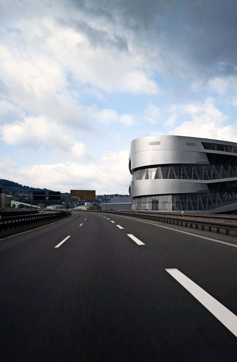 Werner Sobek gewann 2001 zusammen mit dem Architekturbüro UNStudio den Wettbewerb für die Planung des Mercedes-Benz-Museums in Stuttgart.