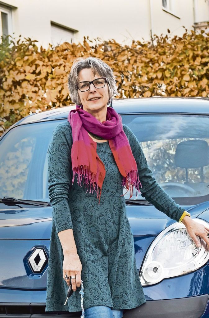 Susanne Knecht kommt ohne Auto nicht an zwei Schulen.