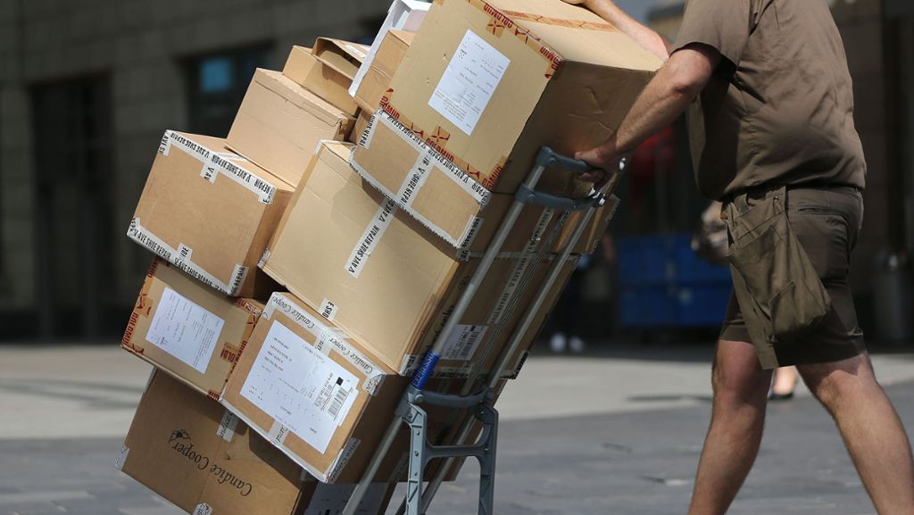 Logistik: Heftiger Streit um Heils Pläne für Paketdienste
