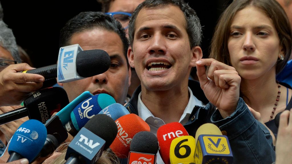 Machtkampf in Venezuela: Weitere Länder erkennen Guaidó an