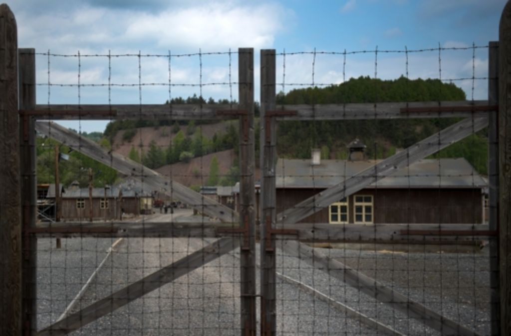 Schauplatz der Geschichte ist das Konzentrationslager Buchenwald. Als Drehort diente unter anderem die Gedenkstätte Vojna Lesetice in Tschechien, die für den Film zum KZ Buchenwald umgebaut wurde.