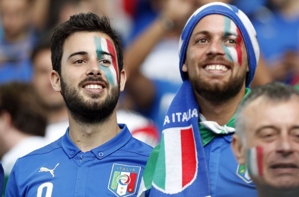 Auch wenn es nicht jeder so sieht: Die Diskussionen mit den italienischen Fans und die gegenseitigen Sticheleien machen immer wieder Spaß.