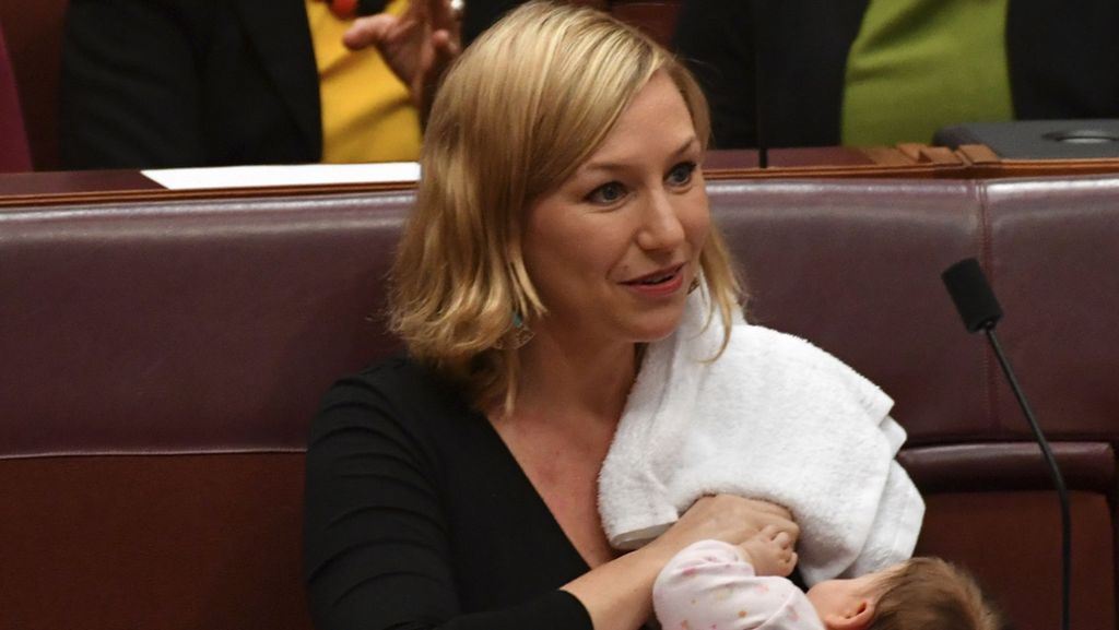 Premiere im Senat in Australien: Politikerin gibt ihrer Tochter die Brust