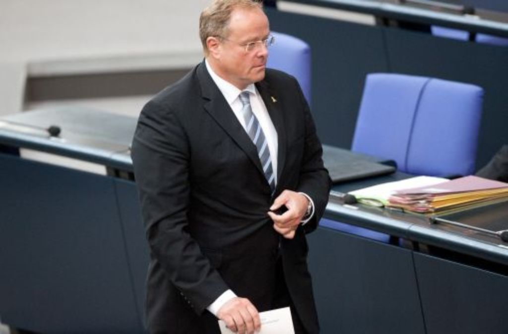 Bundestag Opposition Fordert Rucktritt Niebels Wegen Teppich