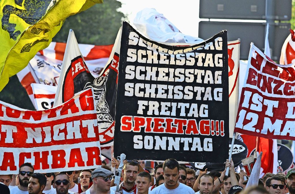 Eindrücke von der Karawane Cannstatt der Fans des VfB Stuttgart vor der vergangenen Saison.