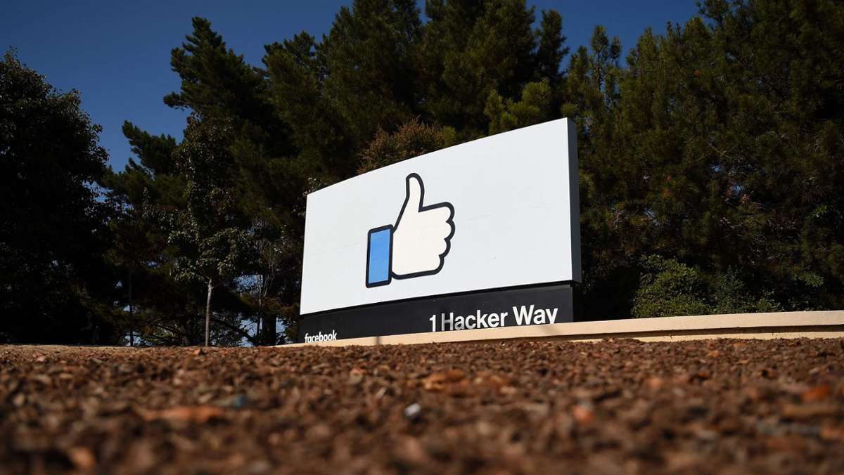  Fakebook oder Facepalm kommen wohl nicht in Frage: Wie auf Facebook über einen neuen Namen für den US-Konzern diskutiert wird. 