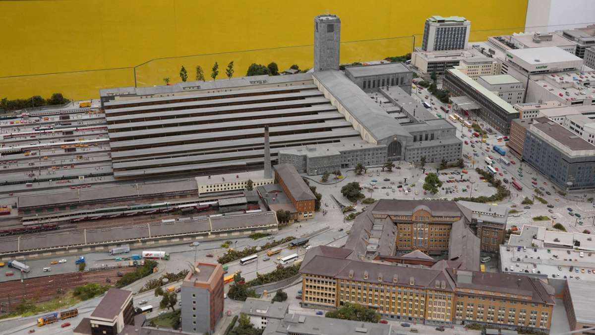 Miniaturwelten Stuttgart: Die Stadt in Klein – die ersten Fotos der Ausstellung