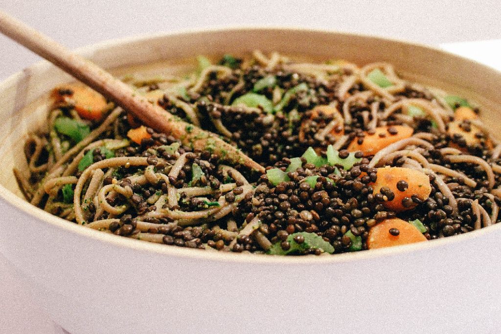 Voilà – so lecker sieht die fertige Pot-Pasta mit grünem Pesto aus.