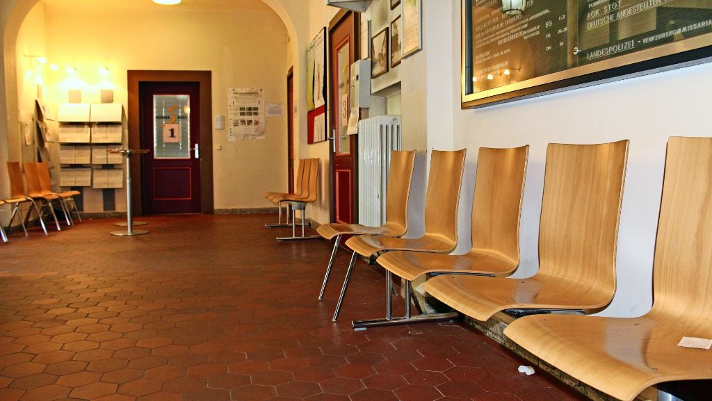 Antrag der CDU in Stuttgart-Vaihingen: Bürgerbüro mit  Charme einer Bahnhofshalle