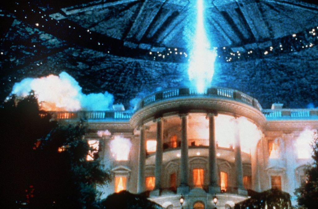 Laut Volker Engel die schwierigste Szene im Film: ein Alienschiff zerstört das Weiße Haus.