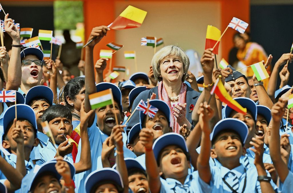 Die britische Premierministerin May zu Besuch in Indien. Sie hofft, dass es nach dem Brexit einfacher wird, Verträge mit dem schnell wachsenden Markt zu schließen. Foto: AFP