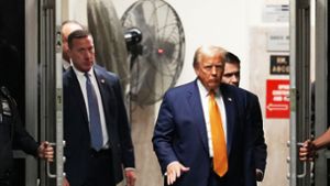 Prozess um Donald Trump: Trump veranlasste Schweigegeld - explosives Kreuzverhör wartet